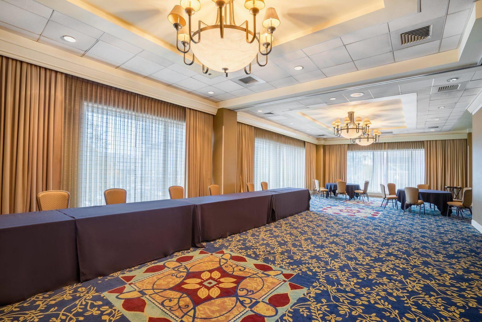 Crowne Plaza Hotel Harrisburg-Hershey By Ihg Eksteriør bilde